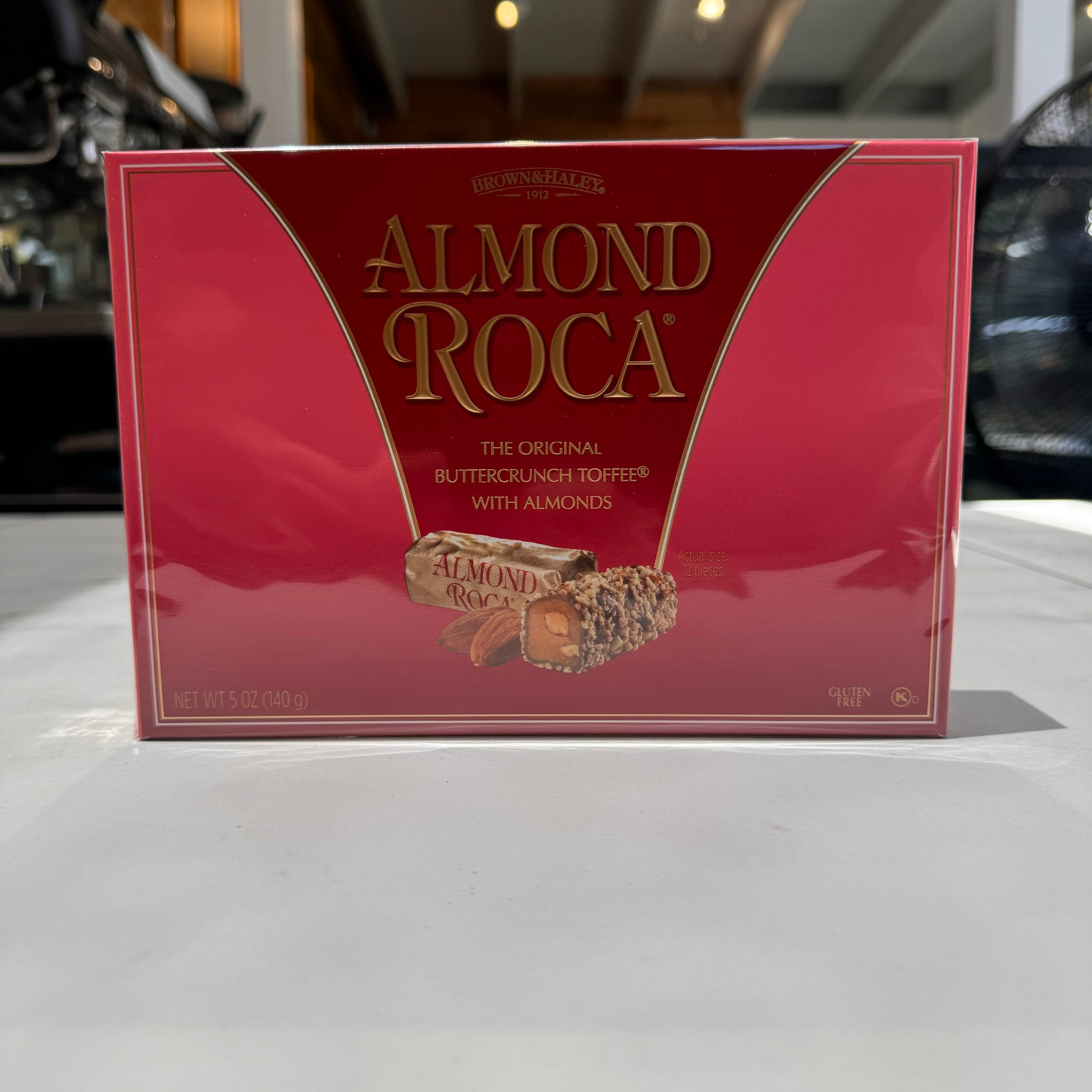 Almond Rocca Gift Box Almond Roca Gift Box 140g - BB 23/03/26 – The Kosher Deli NZ